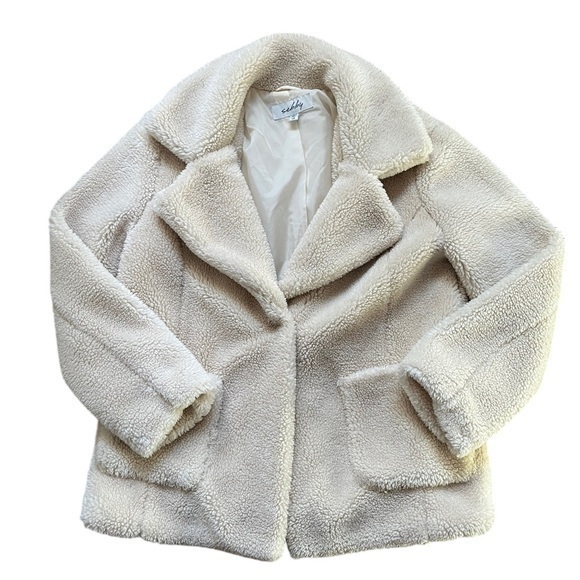 Sebby Jackets & Blazers - Sebby Cream Pocketed Faux Shearling Teddy Jacket size Large.